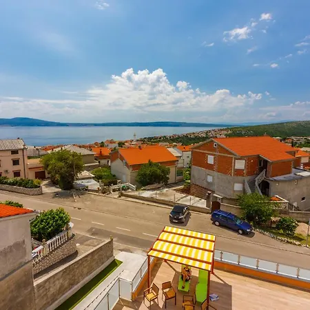 House View Апартаменты *