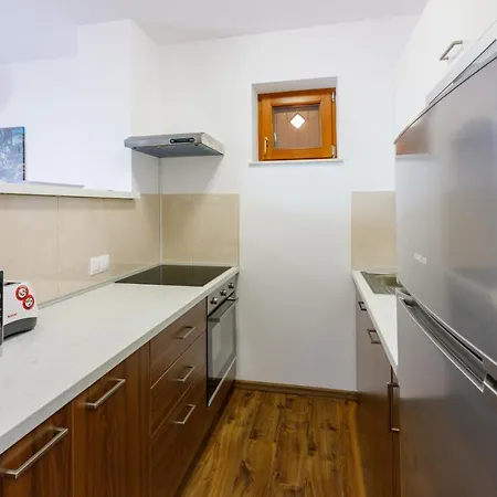 House View Apartment Novi Vinodolski